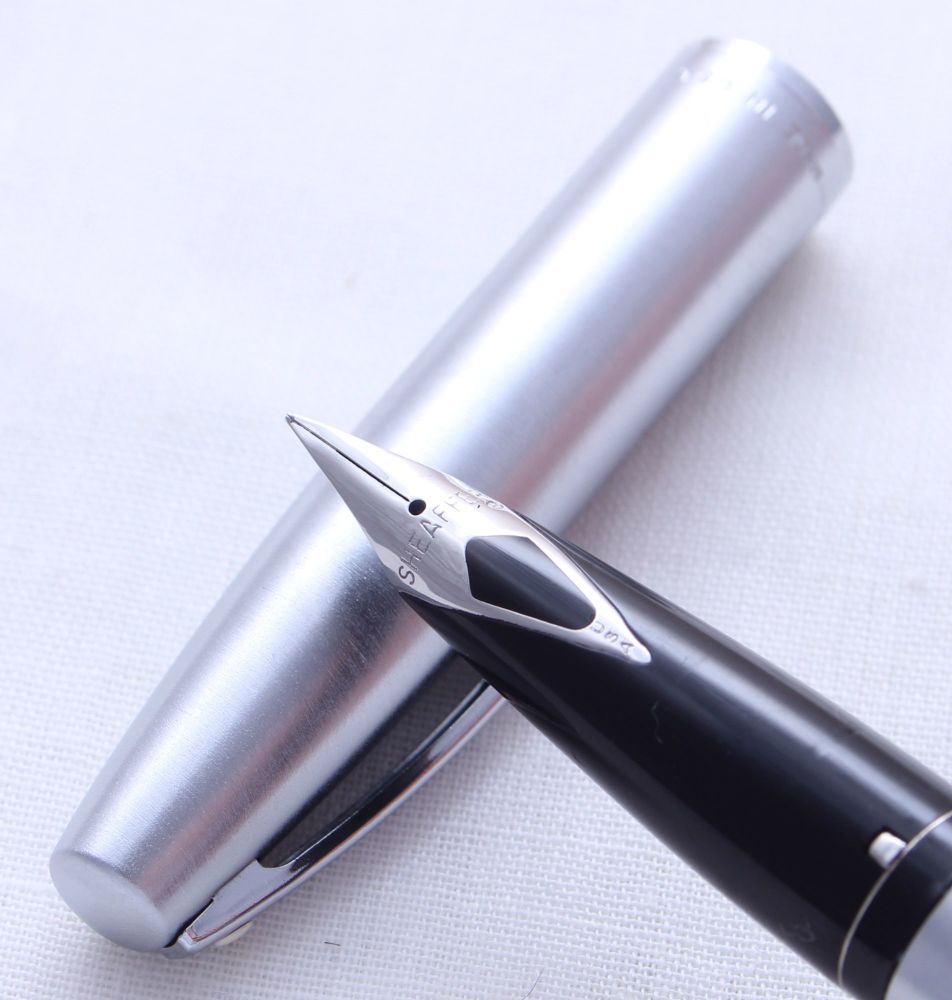 3272 Sheaffer Imperial Fountain Pen in Brushed Stainless Steel, Smooth Fine