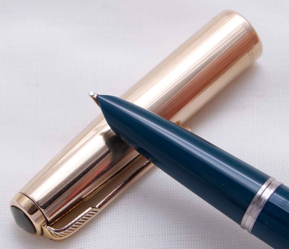 3305 Parker 51 Aerometric in Teal Blue with a Rolled Gold Cap. Smooth Broad