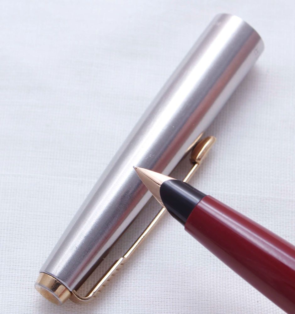 3334 Parker 45 GT in Burgundy. Smooth Extra Fine nib. 