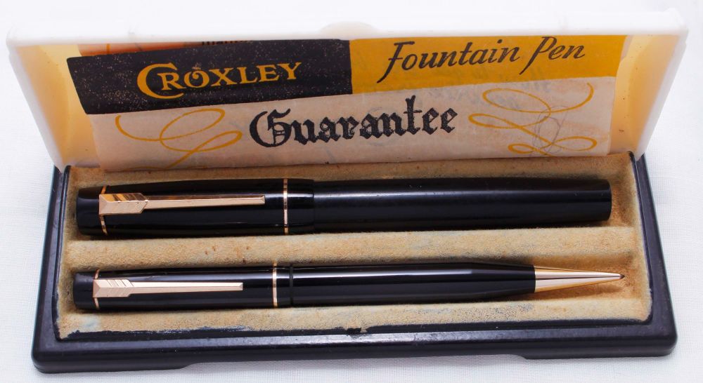 3343 The Croxley Pen set by Dickinson in Black with gold Filled Trim. Fine 