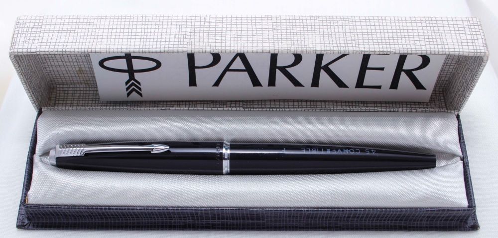 3351 Parker 45 CT in Black. Mint with chalk marks, boxed, Smooth Fine 14ct 