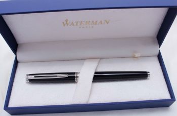 3393 Watermans Hemisphere Fountain Pen in Classic Black, Medium Nib. Brand New and Boxed. RRP £91.50