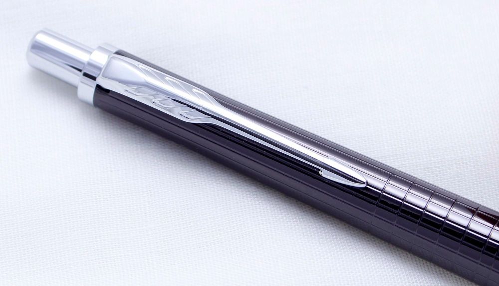 3383 Parker Urban Premium Ballpoint in Ebony with Chrome Trim. Brand New and Boxed.