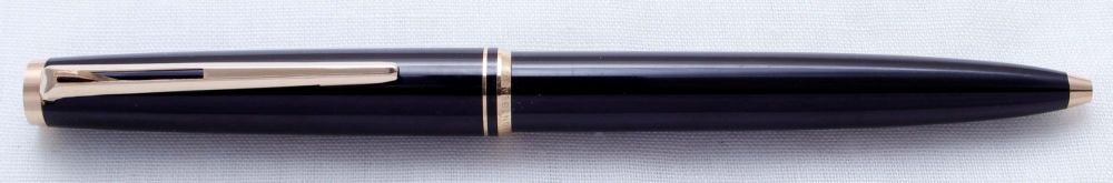 3414 Montblanc No.221 Ball Pen in Classic Black.