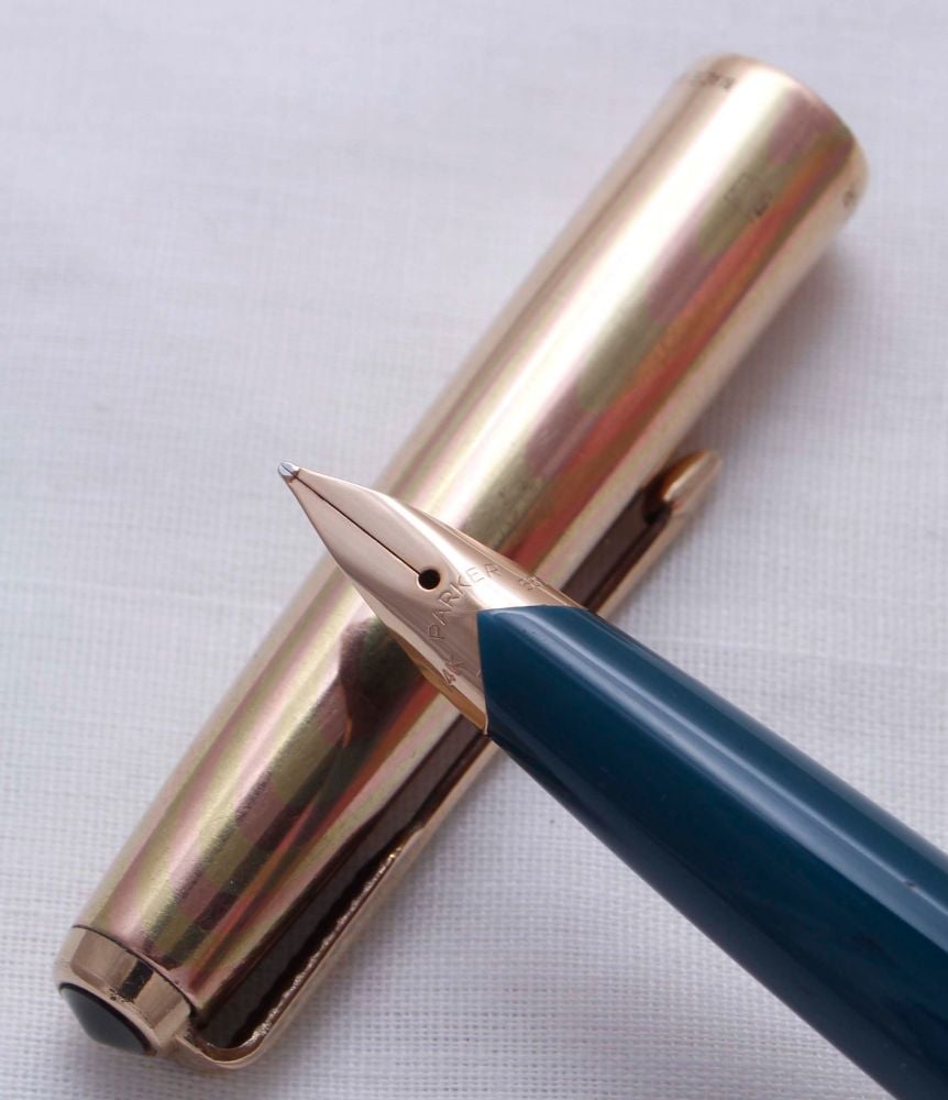 3438 Parker 65 Heirloom in Teal Blue. Smooth Medium FIVE STAR Nib.