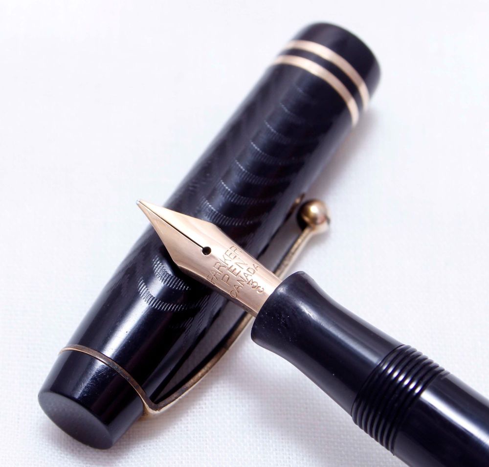 3530 Parker Duofold Special Streamlined Fountain Pen in Classic Black, c193