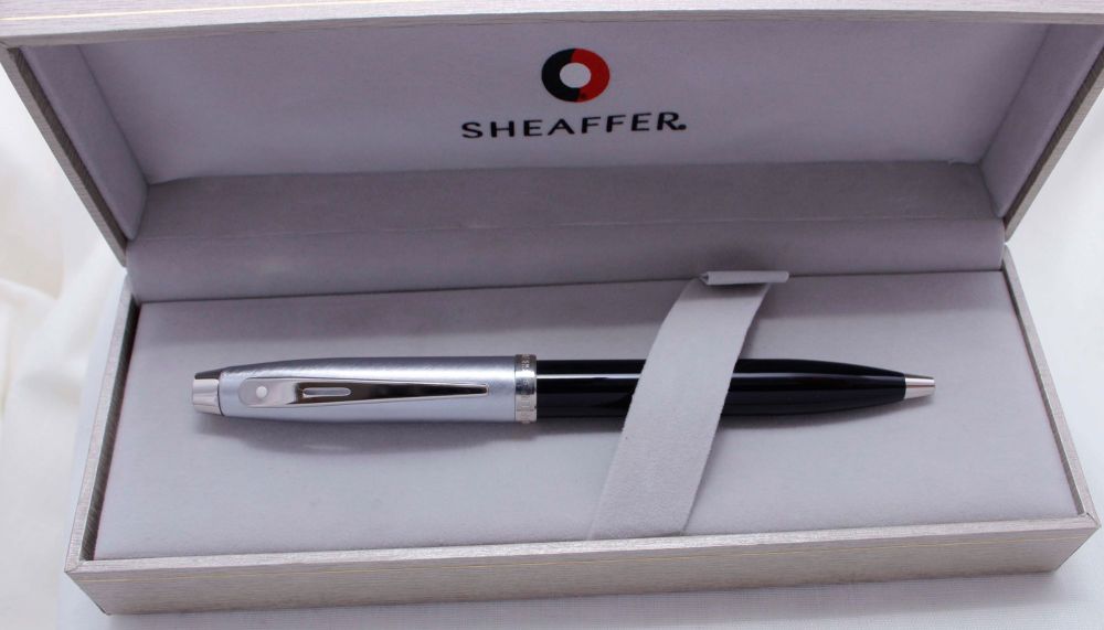 3514 Sheaffer 100 Ballpoint Pen in Classic Black with Polished Chrome trim.