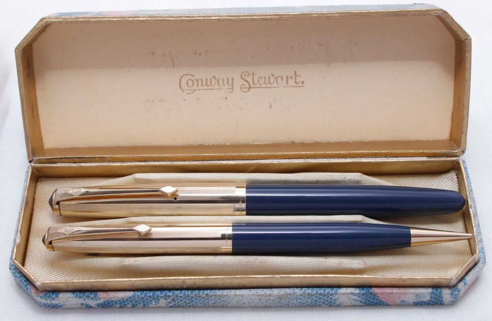 3580 Conway Stewart No.87 Fountain Pen and Propelling Pencil Set in Blue wi