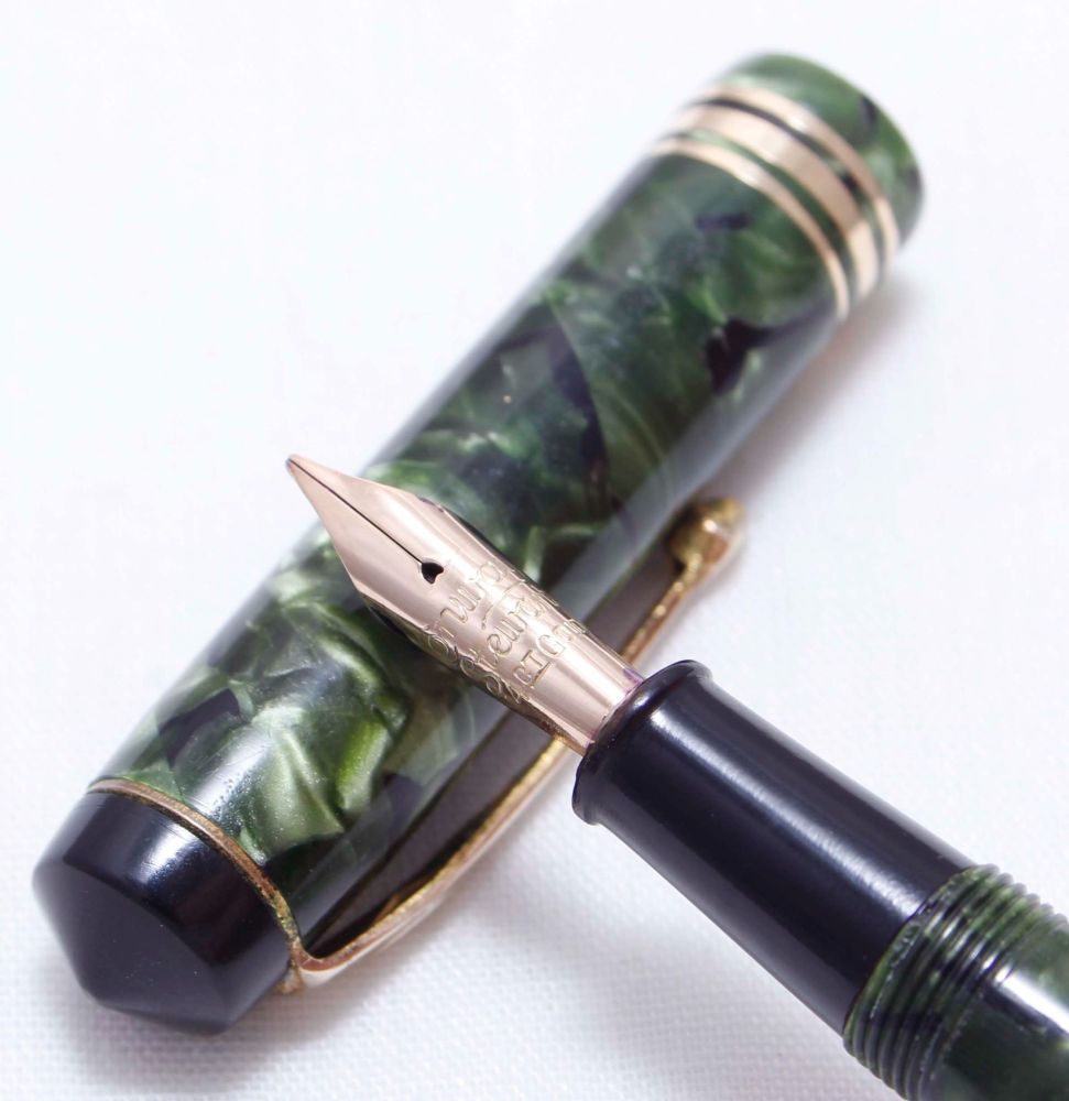 3589 Conway Stewart No.388 in Green Marble. Fine FIVE STAR Nib.