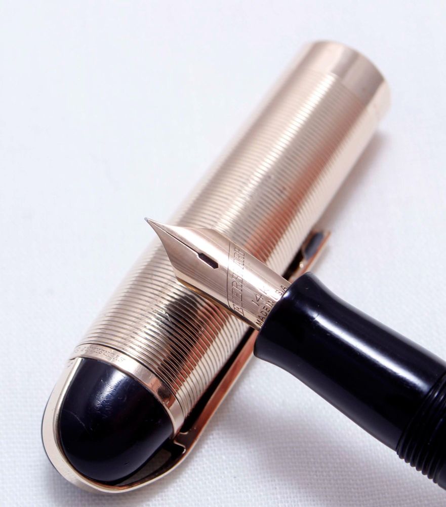 3567 Wahl Eversharp Skyline Fountain Pen in Black. Extra Fine FIVE STAR Nib