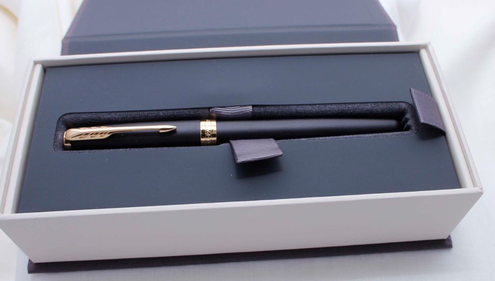 3603 Parker Sonnet Rollerball Pen in Matt Black. Brand New and Boxed. RRP £