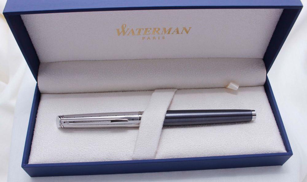 3610 Watermans Hemisphere Fountain Pen in Grey.