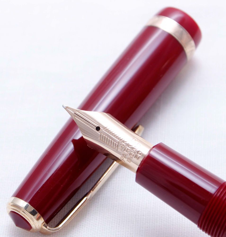 3626 Parker Duofold Maxima in Burgundy, Large No.50 Medium FIVE STAR Nib. M