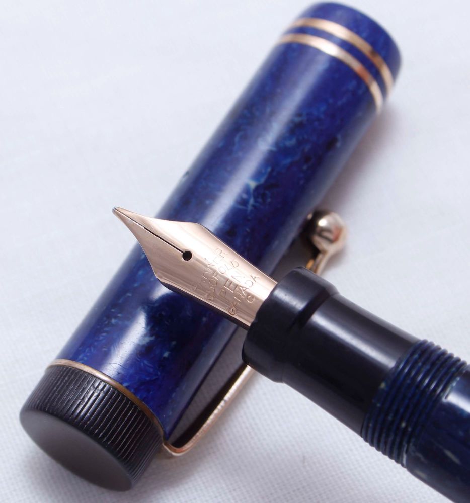 3860 Parker Duofold Junior Streamlined Fountain Pen in Lapis Lazuli. c1931.