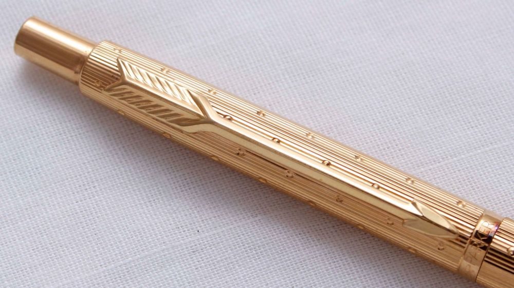 3868 Parker Classic Pencil in Gold Plated Perlé (Line and Dot). Mint.