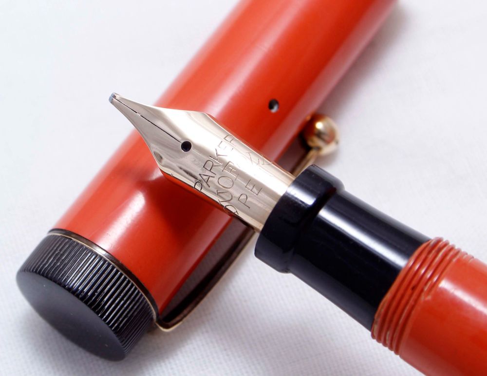 3875 Parker Duofold Senior Fountain Pen in Chinese Red, c1925. Broad Italic