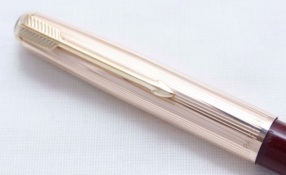 3926 Parker 51 Ball Pen in Burgundy with a Rolled gold Cap.