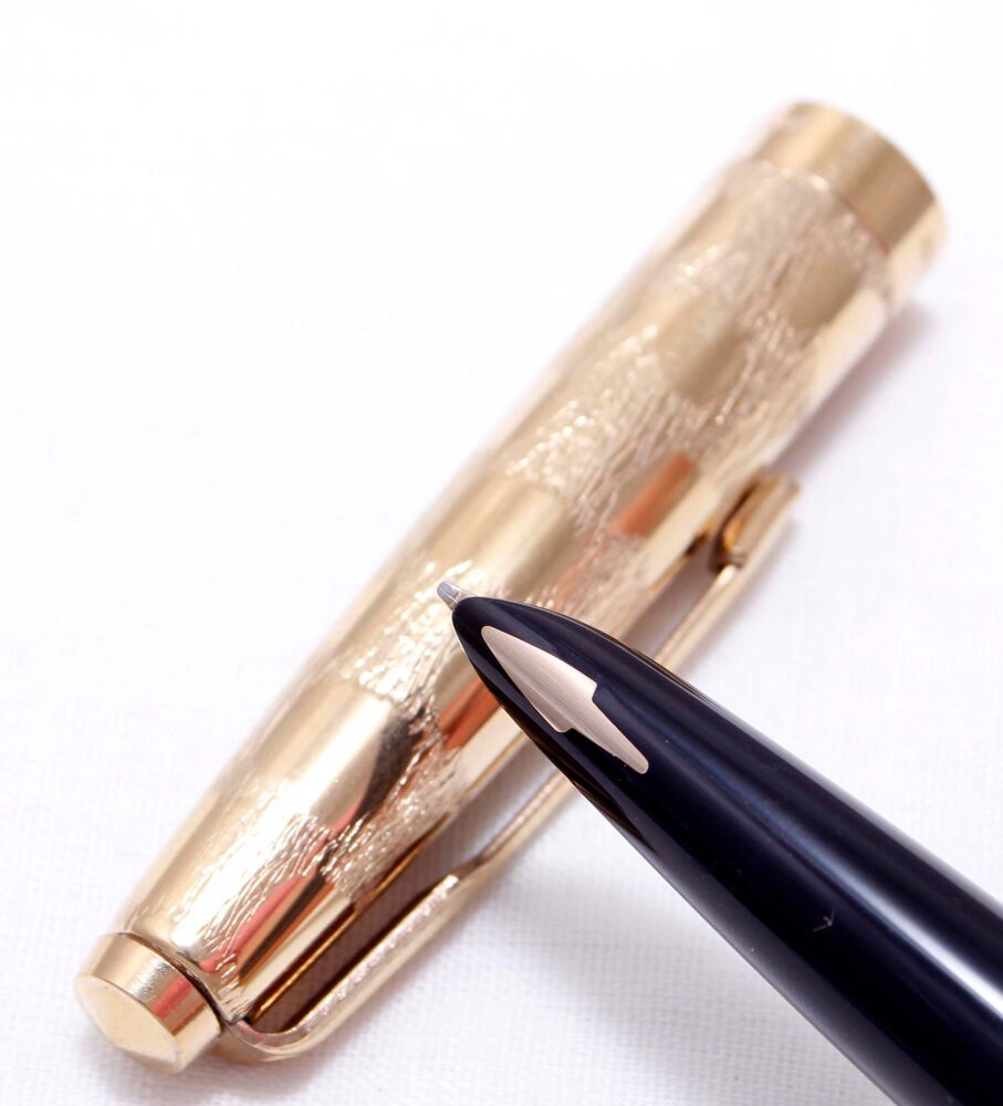 4742 Parker 61 Cumulus, Rolled Gold Cap and Barrel, Special "Cloud Series" Edition from 1976, Medium FIVE STAR Nib.