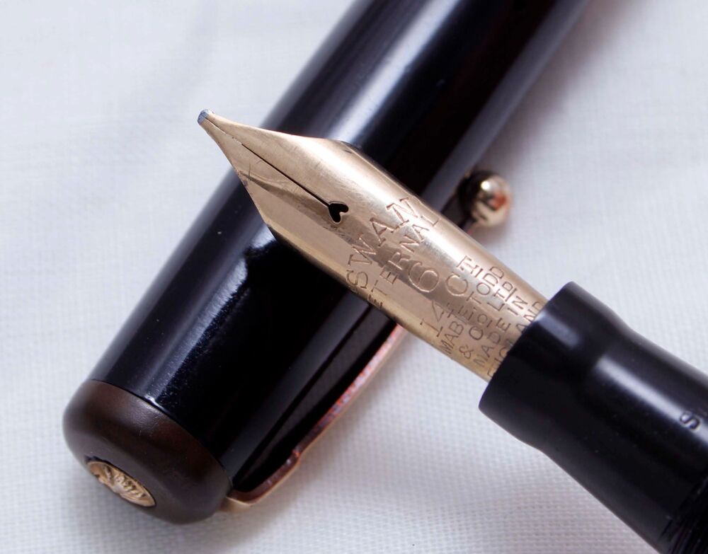 3984 Swan (Mabie Todd) Leverless Fountain Pen in Black. Smooth Broad FIVE S