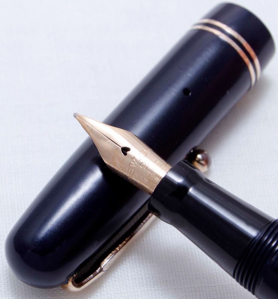 4059 Swan (Mabie Todd) Self Filler 3320 Fountain Pen in Dark Blue. Smooth B