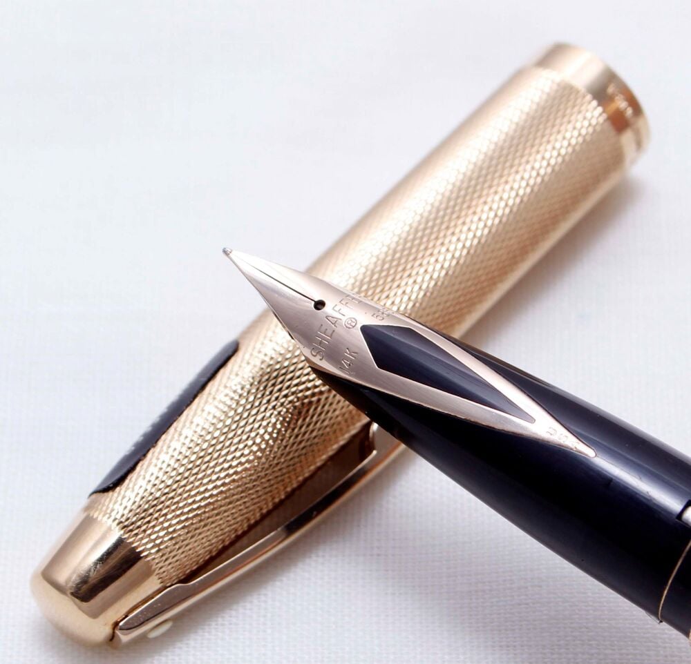4083 Sheaffer Imperial Fountain Pen in Gold Plated Fine Barley, Smooth Fine FIVE STAR Nib.