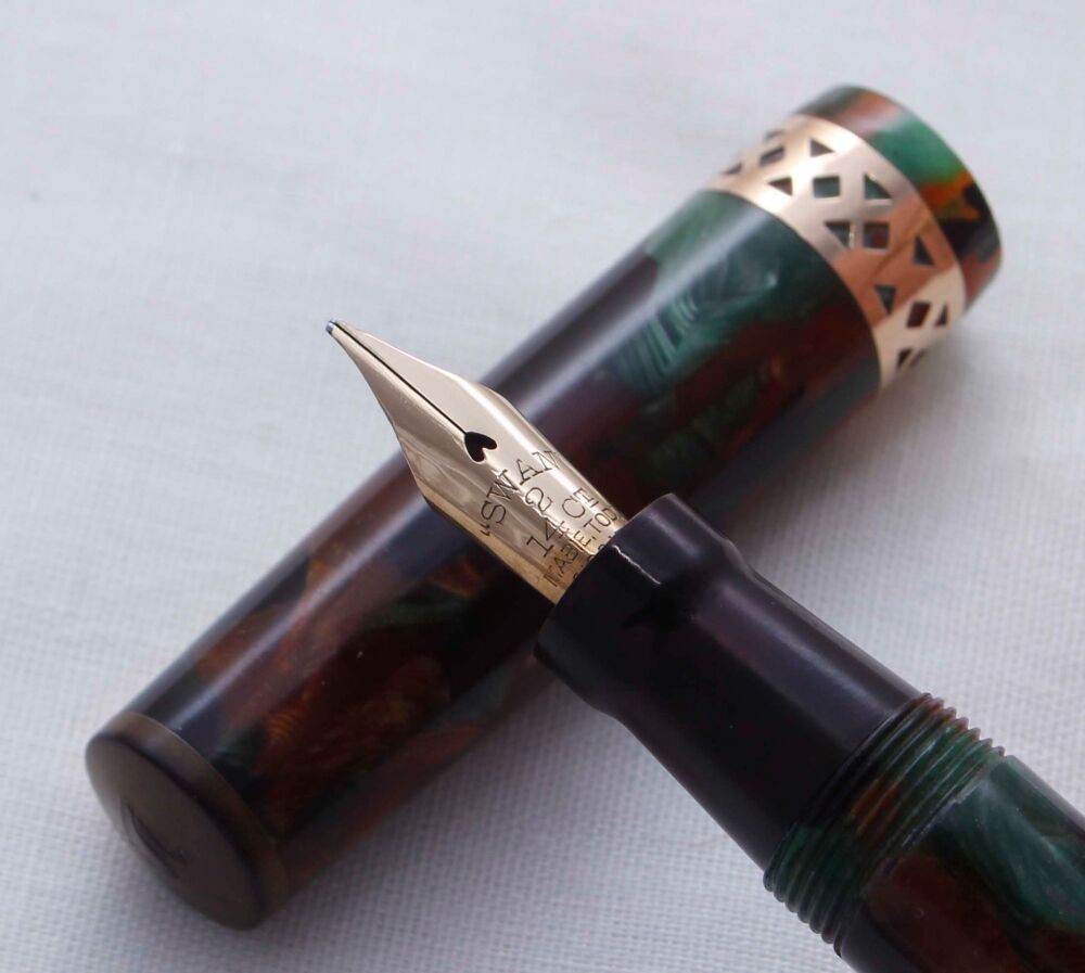 4114 - Swan (Mabie Todd) Visofil V Fountain Pen in Russet and Jade Marble c