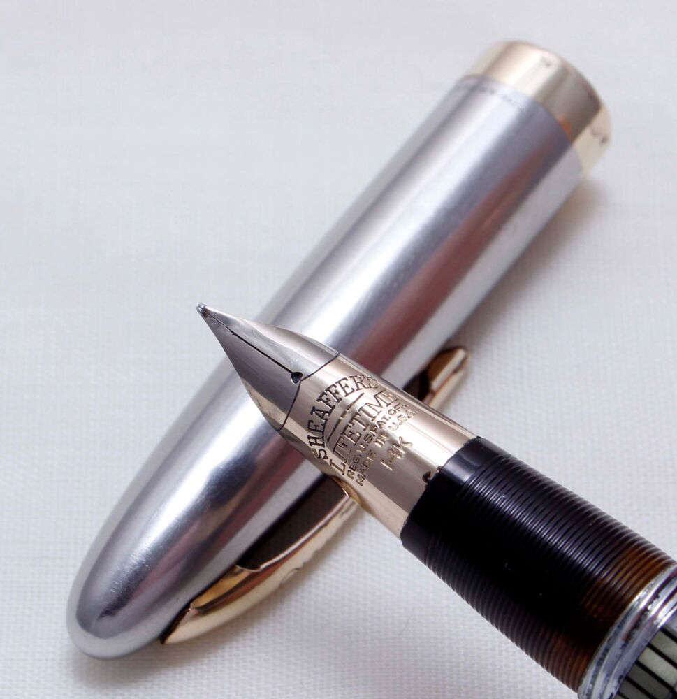4136 Sheaffer Balance Fountain Pen in Striated Grey and Black Marble. Fine 