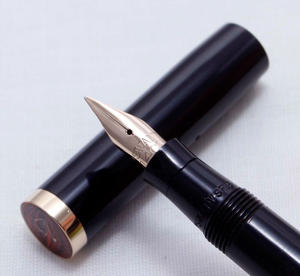 4158 Superb Early Swan (Mabie Todd) SF130 Fountain Pen in Black Celluloid. 