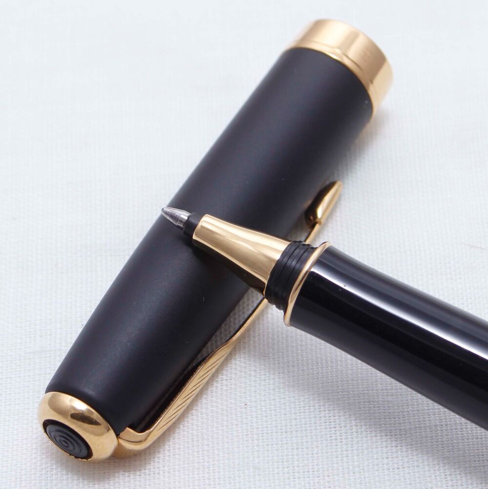 4167 Parker Sonnet Rollerball Pen in Matt Black, produced as a sample.