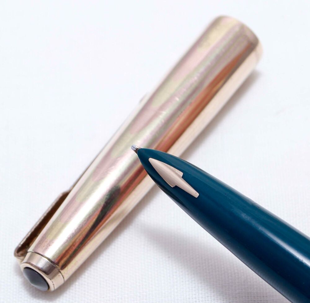 4189 Parker 61 Heirloom in Teal Blue. Smooth Medium FIVE STAR Nib.