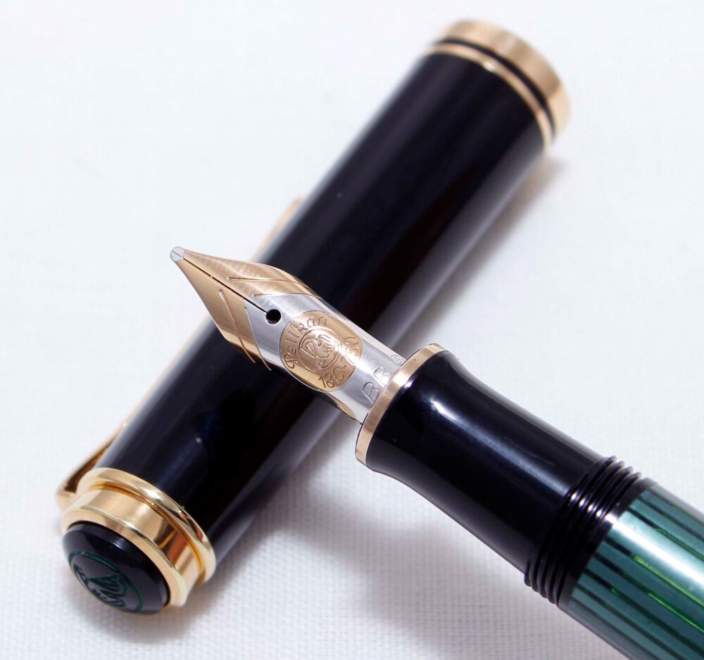 4217 Pelikan M400 Fountain Pen in Black and Green Stripe. Double Broad FIVE
