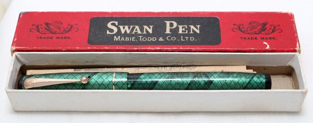 4285 Swan (Mabie Todd) Self Filling Fountain Pen SM205/84 in Black Lined Gr