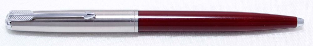 4289 Parker 51 Ball Pen in Burgundy with a Lustraloy Cap. Mint with chalk marks.