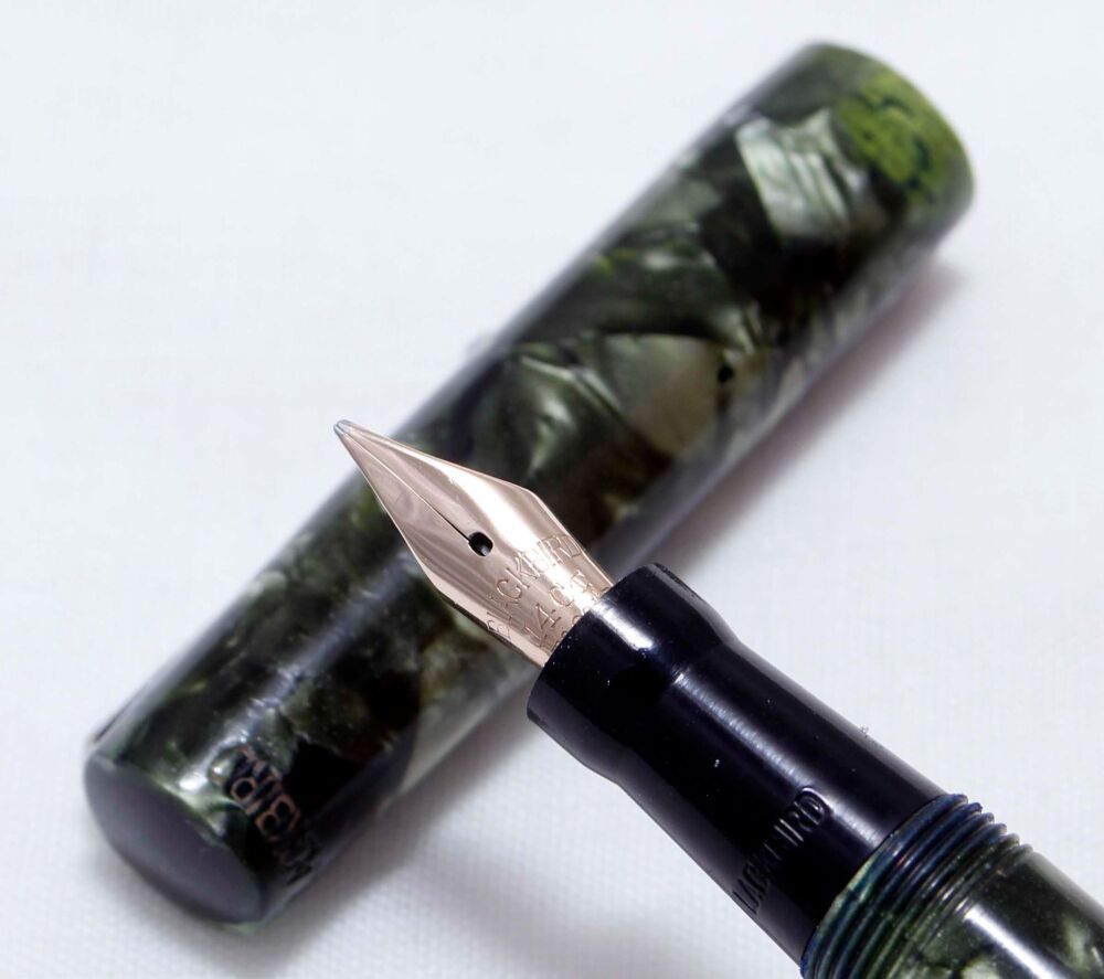 4345 Blackbird (Mabie Todd) 5241 Self Filling Fountain Pen in Green Marble. Medium Flex FIVE STAR Nib.