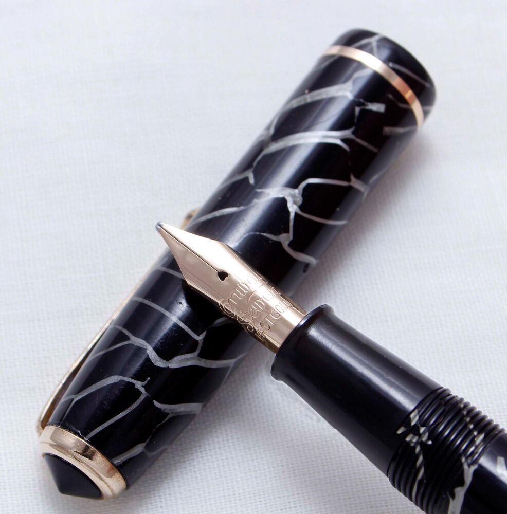 4359 Conway Stewart No.28 in Cracked Ice. Broad FIVE STAR Nib. Boxed.