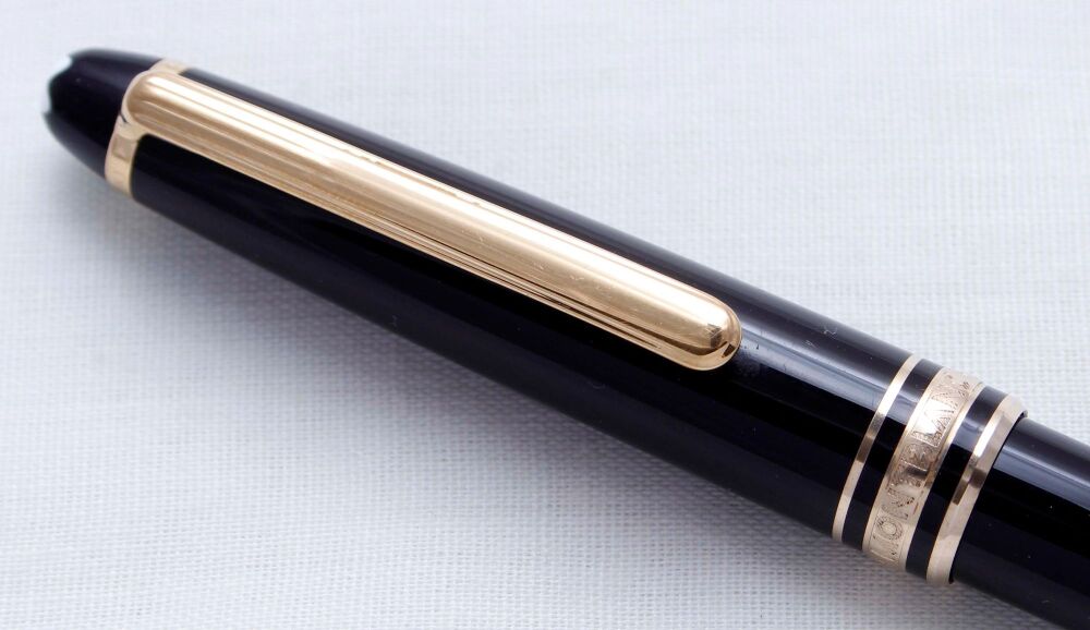 4362 Montblanc Meisterstuck Le Grand Mechanical Pencil in Classic Black.