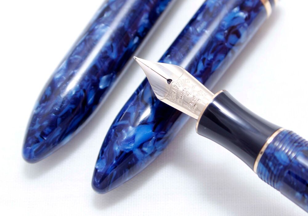 4368 Sheaffer Balance II Fountain Pen and Rollerball set in Cobalt Blue, Fine FIVE STAR Nib, Mint.