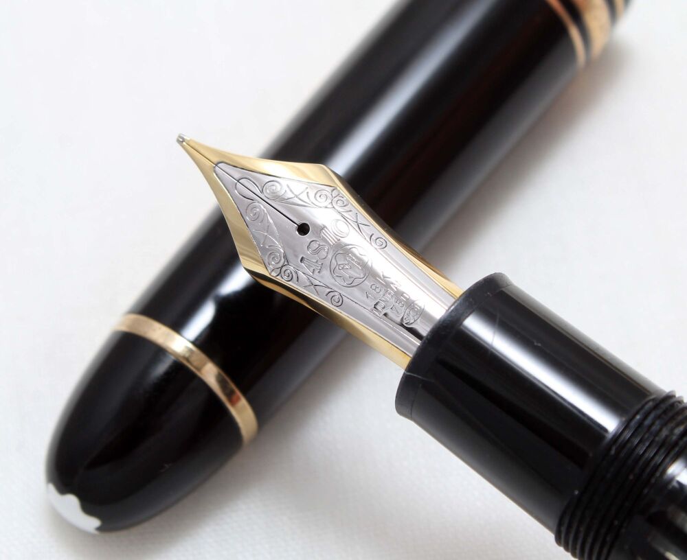 4385 Montblanc 149 Fountain Pen in Black. Fine FIVE STAR Nib. Mint and Boxe