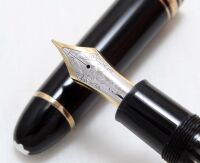 4385 Montblanc 149 Fountain Pen in Black. Fine FIVE STAR Nib. Mint and Boxed.