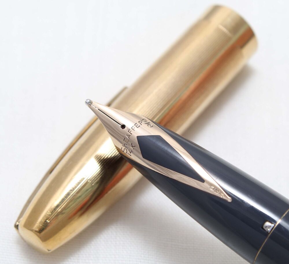 4386 Sheaffer PFM V Fountain Pen in Grey with a rolled gold cap. Medium FIV