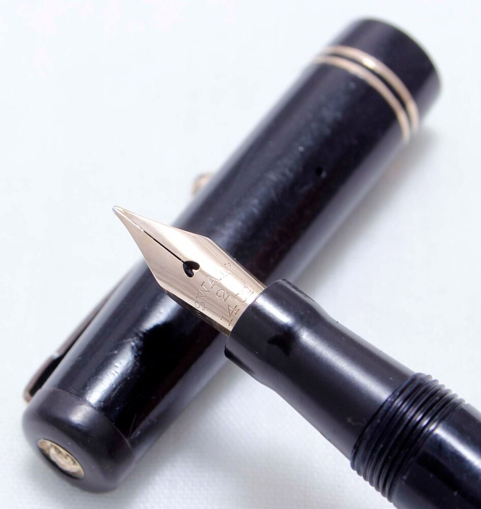 4465 Swan (Mabie Todd) Leverless Fountain Pen in Black. Smooth Medium Flex 