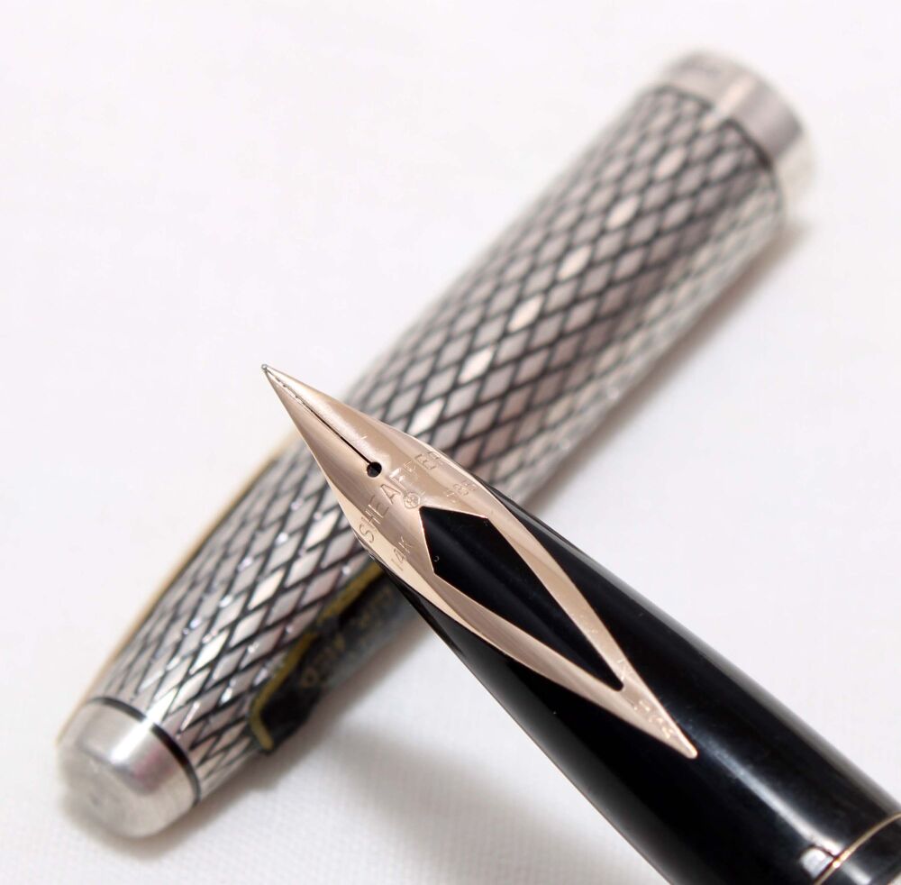 4538 Sheaffer Imperial Sovereign Sterling Silver Fountain Pen, Smooth Fine FIVE STAR Nib.