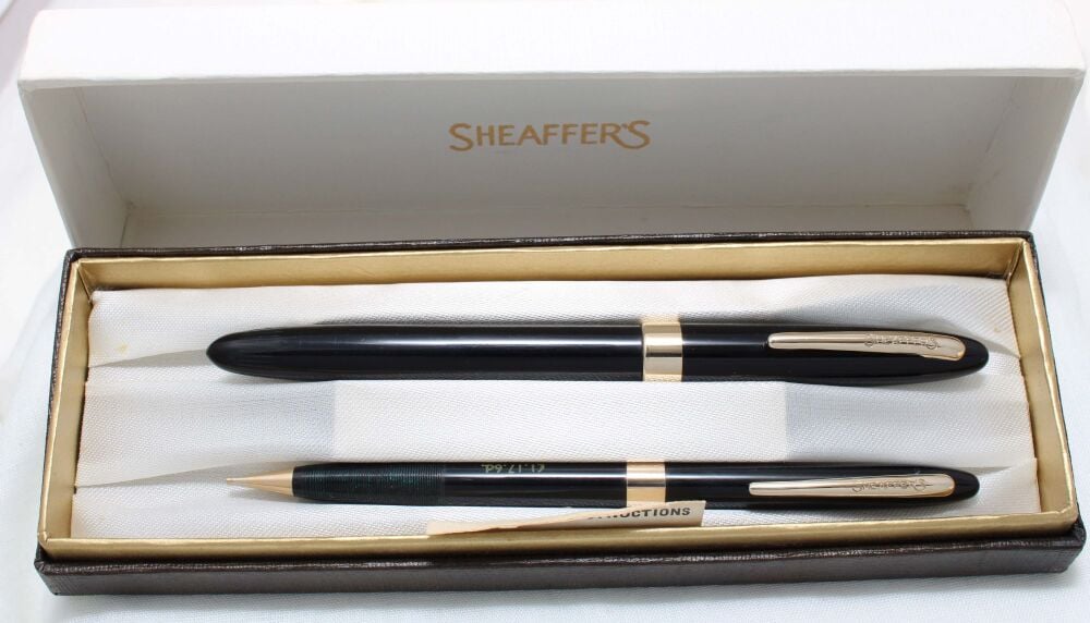 4582 Sheaffer Imperial Touchdown Fountain Pen in Black with Gold Filled trim, Smooth Medium FIVE STAR Nib.