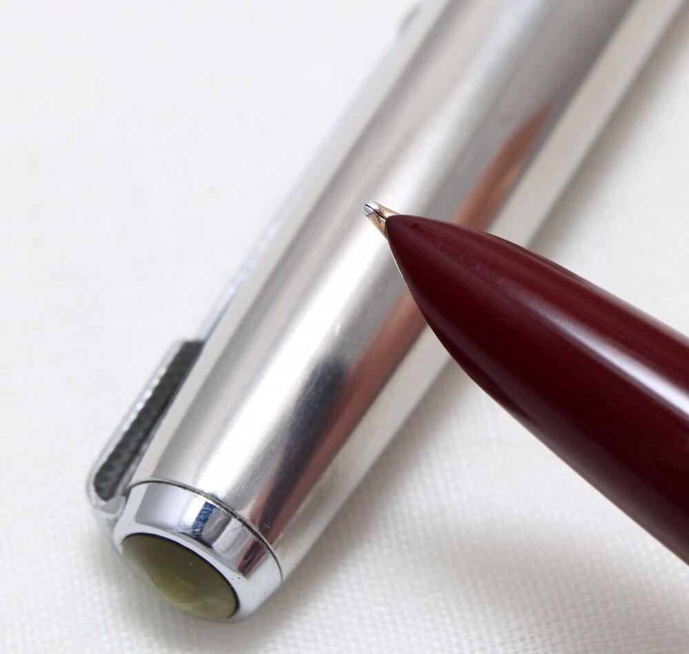 4603 Parker 51 Aerometric in Burgundy with a Lustraloy Cap, Smooth Medium F