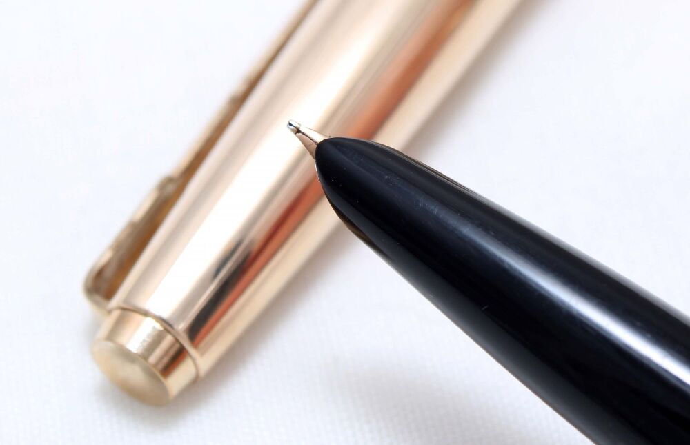 4608 Parker Lady Insignia in Rolled Gold, c1965. Smooth Fine FIVE STAR Nib.