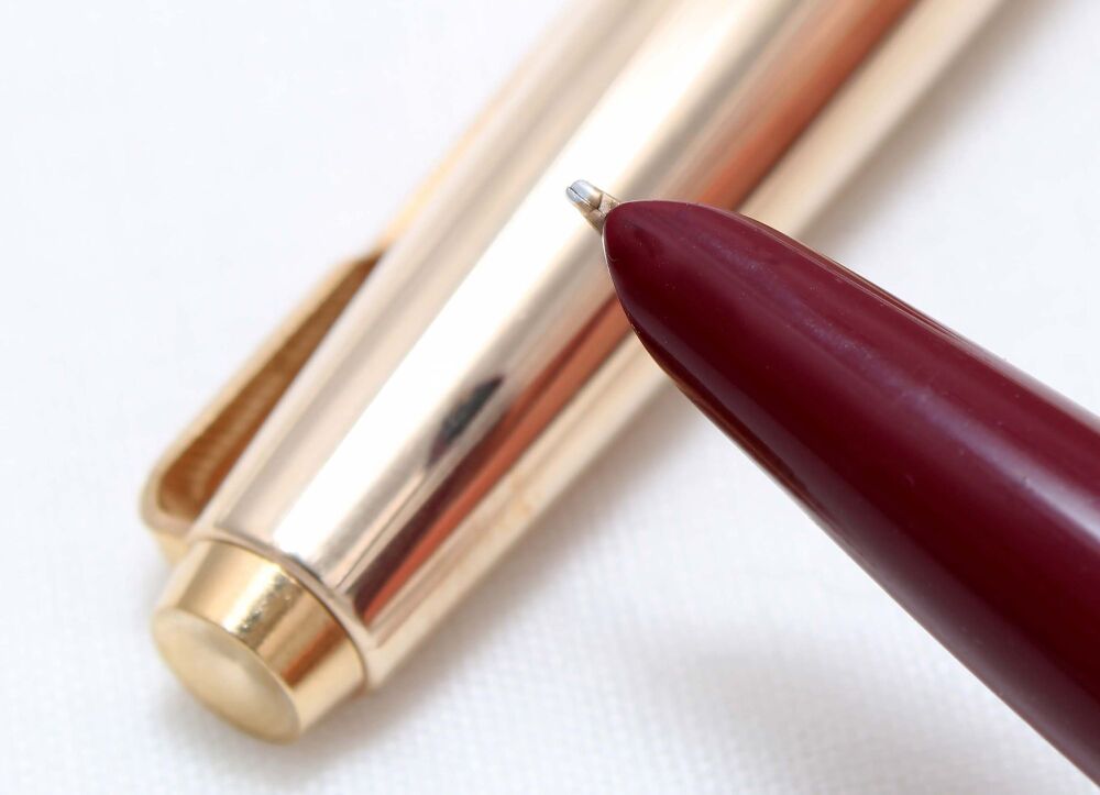 4609 Parker Lady Insignia in Rolled Gold, c1965. Smooth Medium FIVE STAR Nib.