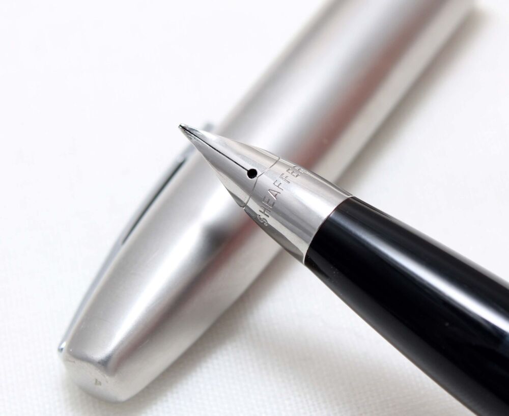 4640 Sheaffer Imperial Touchdown Fountain Pen in Black, smooth Fine side of