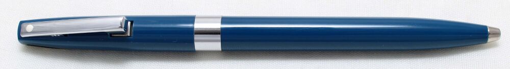 4641 Sheaffer Triumph Imperial Ballpen in Blue. Mint condition.