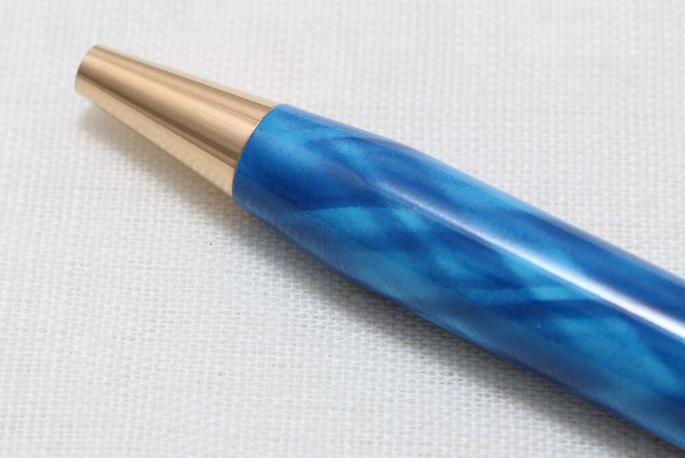 4646 Sheaffer Fashion Ballpen in Blue Tartan. Mint condition.
