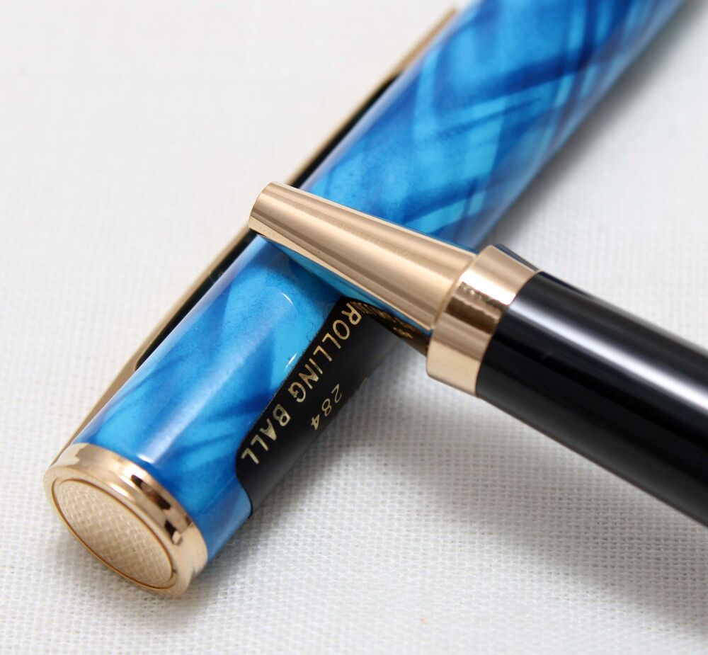 4651 Sheaffer Fashion II Rollerball in Blue Tartan with Gold Filled trim. Mint condition.